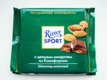 Шоколад  Цельный миндаль Ritter Sport  100гр.